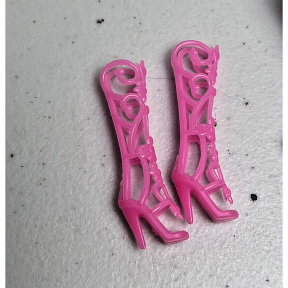 Barbie Doll Clothes Outfit Shoes Purse Camera Eye Mask Towel Wrap 15 piece lot - Picture 7 of 10